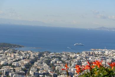 ΜΟΝΟΚΑΤΟΙΚΙΑ ΜΕ ΠΑΝΟΡΑΜΙΚΗ ΘΕΑ ΤΟ ΣΑΡΩΝΙΚΟ