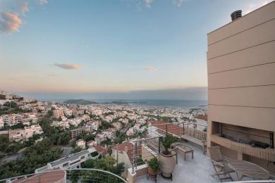 LUXURY DETACHED HOUSE WITH UNLIMITED VIEW
