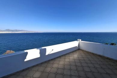 ΔΙΑΜΕΡΙΣΜΑ ΜΕ ΠΑΝΟΡΑΜΙΚΗ ΘΕΑ  ΣΤΗ ΘΑΛΑΣΣΑ ΤΟΥ ΣΑΡΩΝΙΚΟΥ